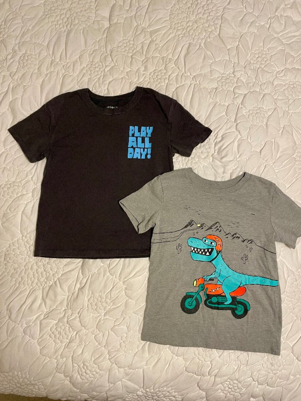 Mixed toddler boys shirts SIZE 5T
